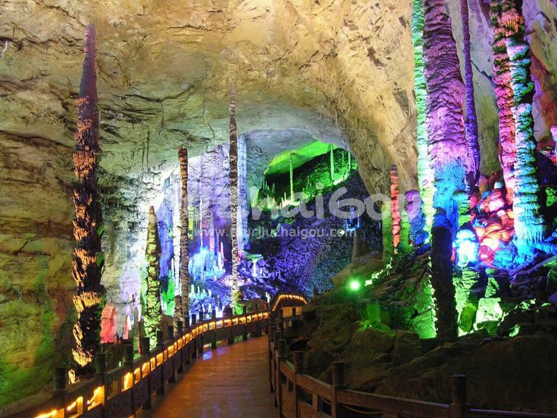 Yellow Dragon Cave