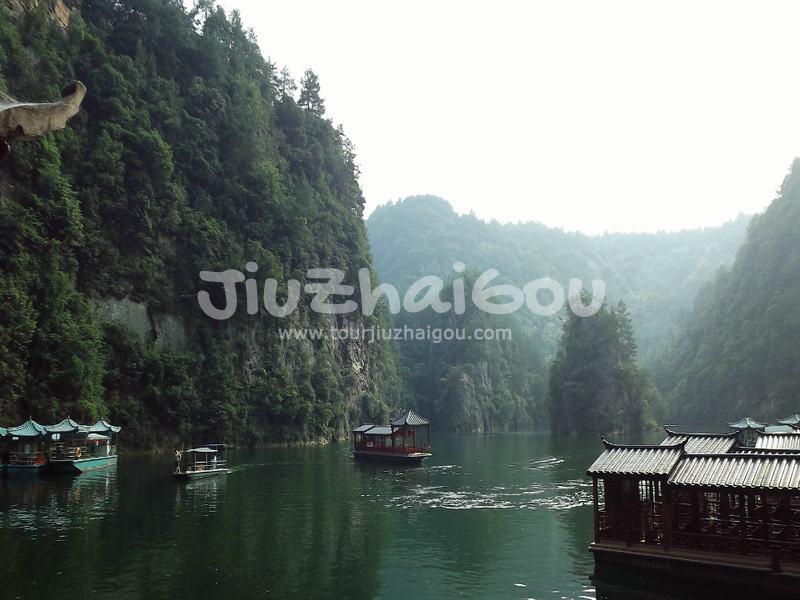 Baofeng Lake
