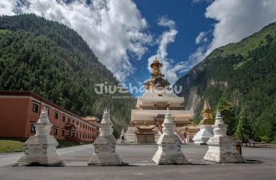 Zharu Temple