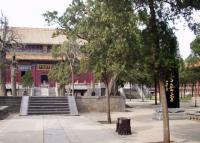 Zhongyue Temple 