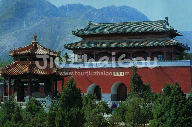 Zhongyue Temple in Dengfeng