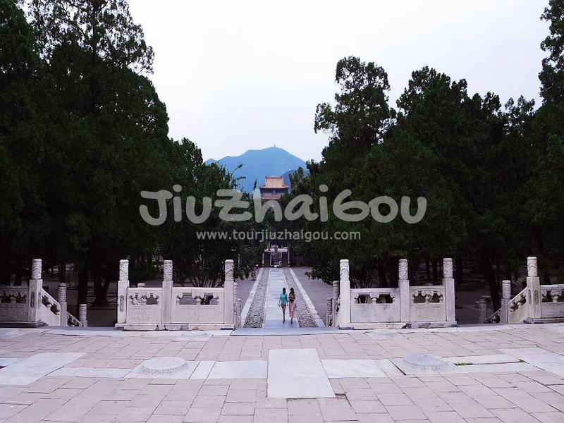 Dingling Tomb