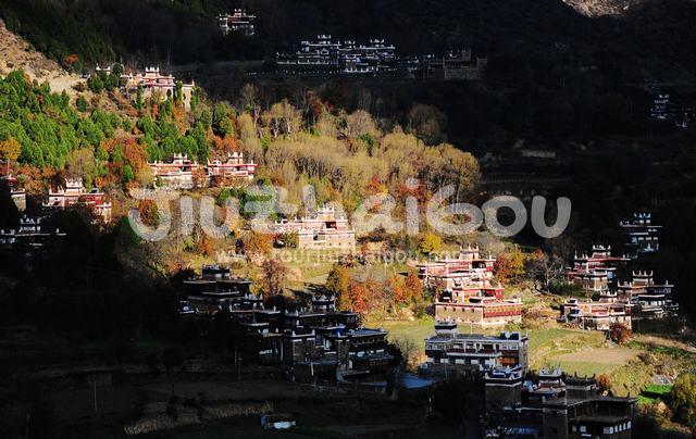 Jiaju Tibetan Village