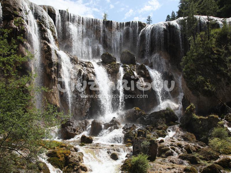 Jiuzhaigou in July