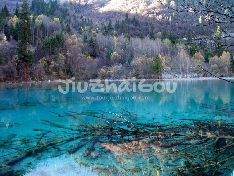 Jiuzhaigou in March