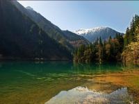 Rhinoceros Lake
